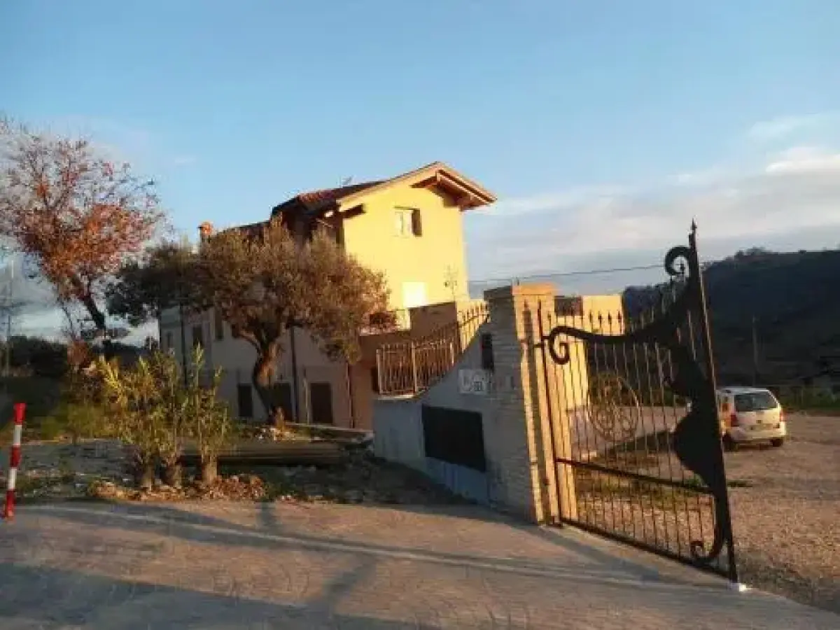 Rosa Spina B&B