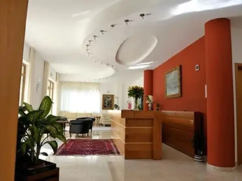 Ruggiero Park Hotel - Photo 2