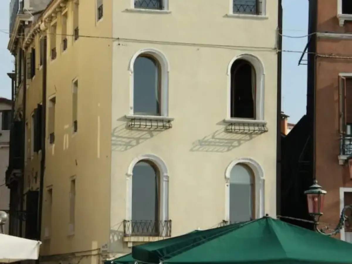 San Simeon Apartments