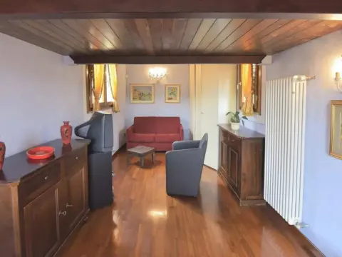 Sani Tourist House - Photo 4