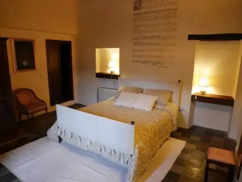 Sas Benas - Photo 3