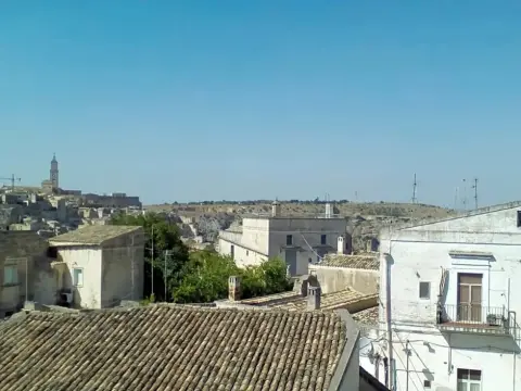 Sisters Love - Photo 1