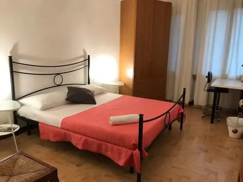 Sister's Residence - Photo 3