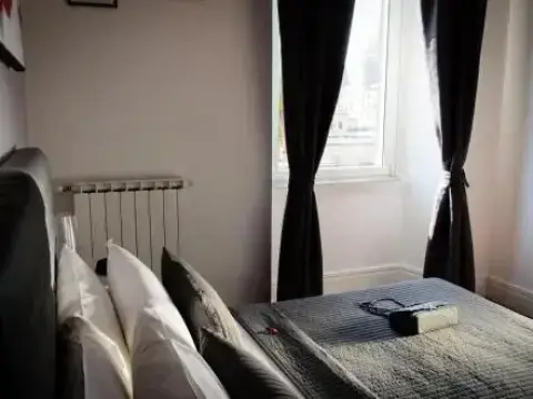Small Luxury rent room - Photo 4