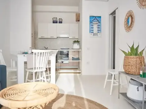 Spiaggia Bianca in Golfo Aranci - Photo 4