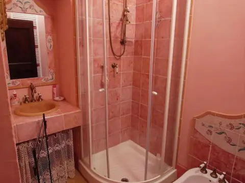 Splendid Farmhouse in Cortona With Swimming Pool - Photo 4