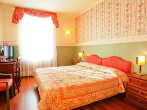 Splendid Hotel Venezia - Photo 3