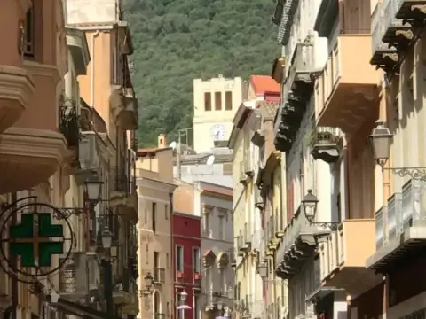 Sui Tetti Di Iglesias - Photo 4
