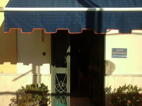 Suite Partenopea- Bed and Breakfast - Photo 1