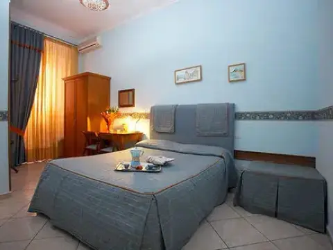 Suite Partenopea- Bed and Breakfast - Photo 3