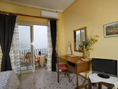 Taormina Al Bacio - Photo 2