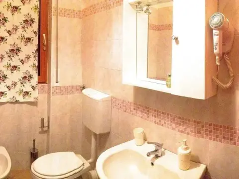 Top Suit Uno - Photo 2