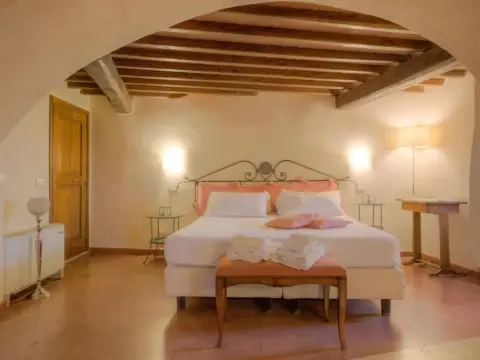 Torre Dei Serviti - Photo 2