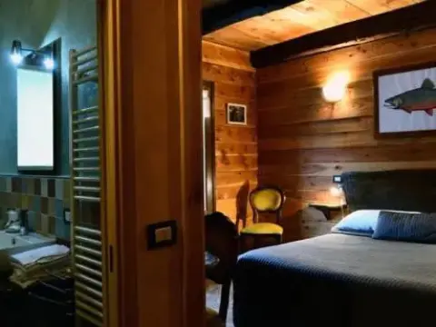 Trout Lodge - Photo 2