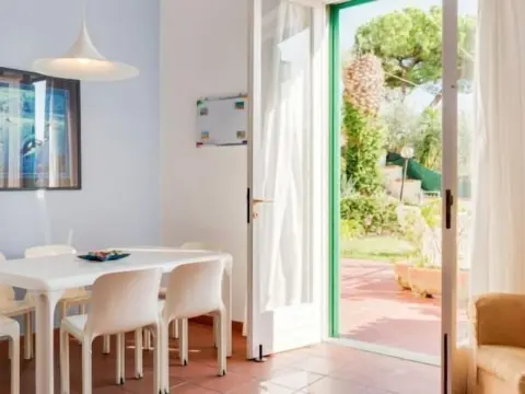 Two-Bedroom Apartment in Lerici (SP) - Photo 2