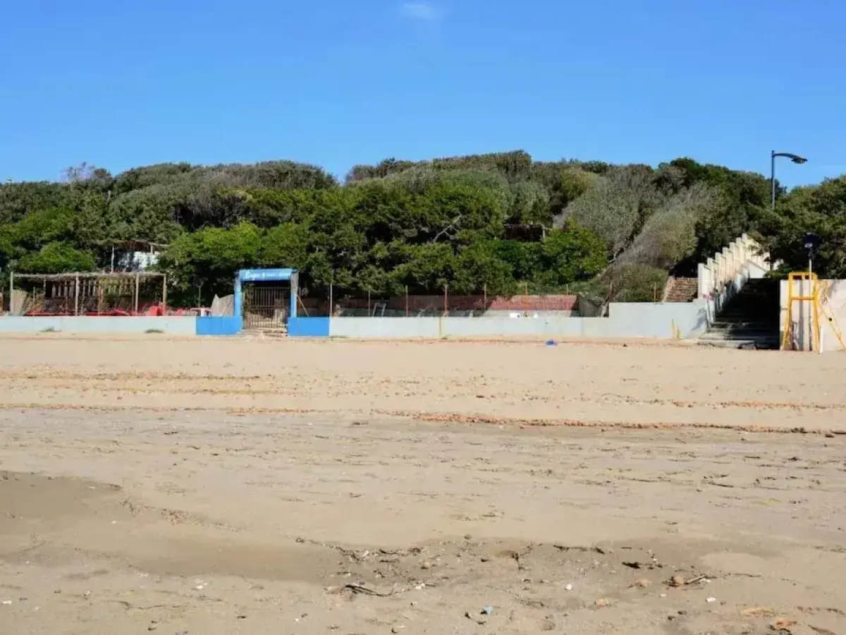Two-room Apartment Sleeps 5 IN THE Conchiglia Area-rif Caterina