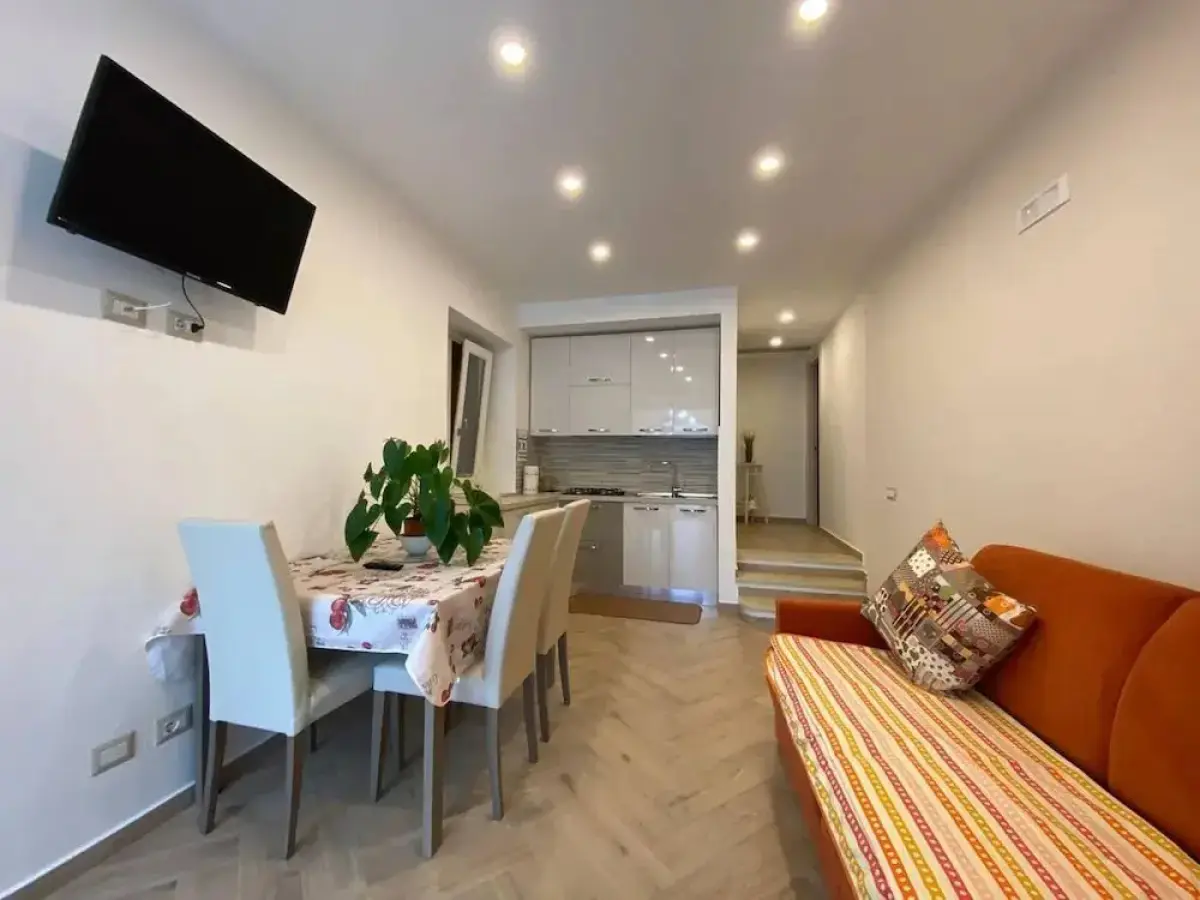 Vacation Home Ground Floor at 200 Meters to Beach!