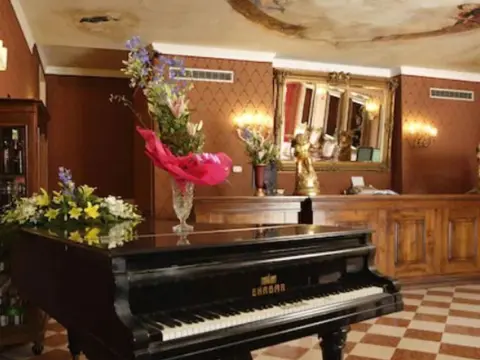 Venice Hotel Villa Dori - Photo 2