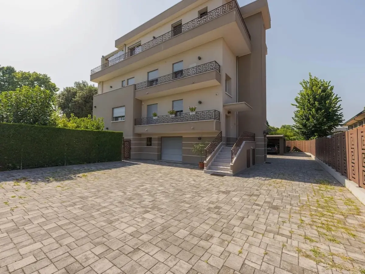 Venice New Luxury Penthouse with parking