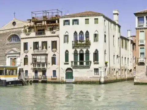 Venice Rainbow Rialto Hotel - Photo 3