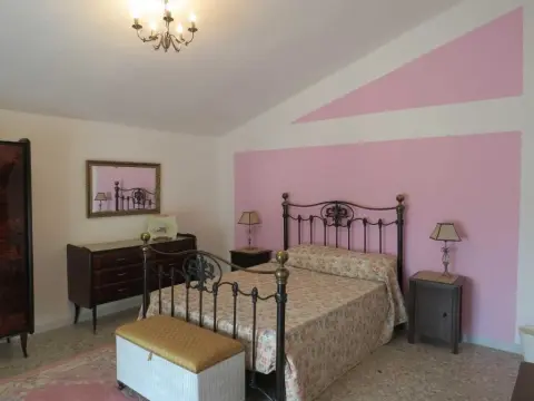 Villa 2 Fields - Photo 3