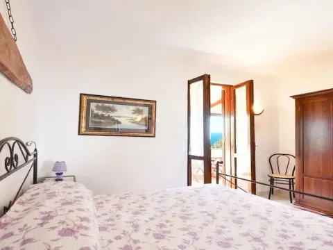 Villa Bacco in Termini - Photo 2