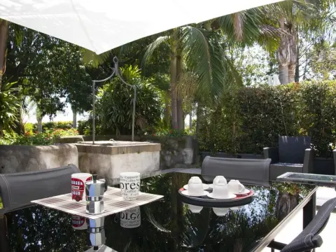 Villa Carlino House - Photo 4