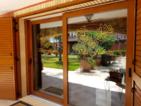 Villa Flumini - Photo 1