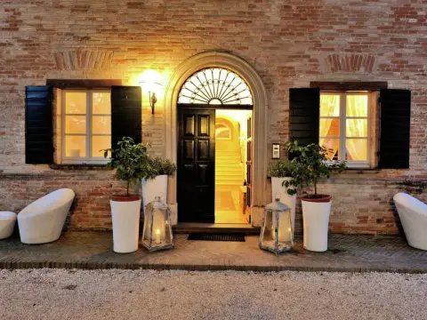 Villa in Montemaggiore With Private Pool - Photo 1