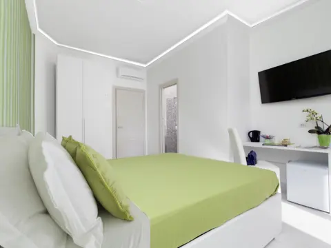 Villa Iolanda - Photo 2