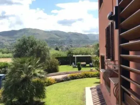 Villa Laregina - Photo 2