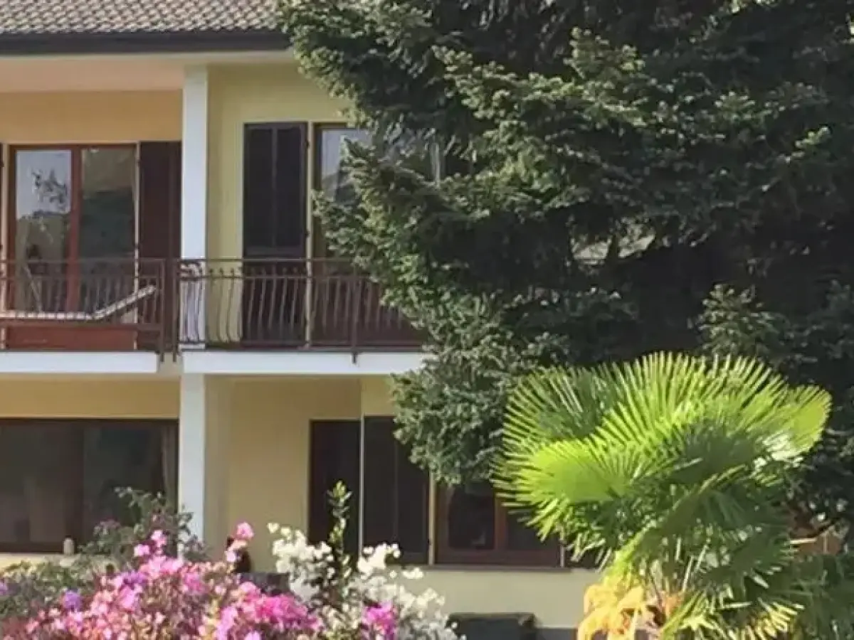 Villa Mariposa B&B
