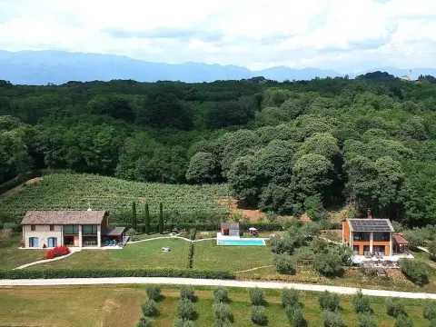 Villa Montello Pool Jacuzzi Ac Wifi - Photo 1