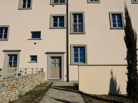 Villa San Giusto A Fortuna - Photo 1