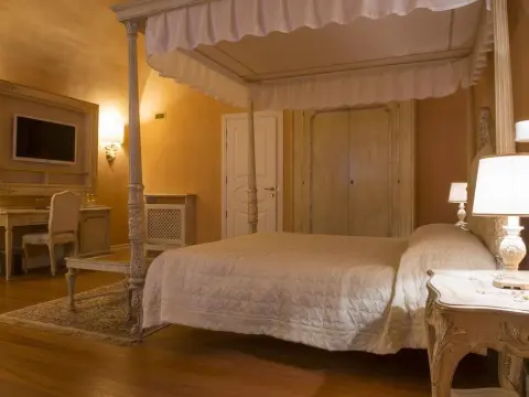 Hotel Villa Silvana - Photo 2