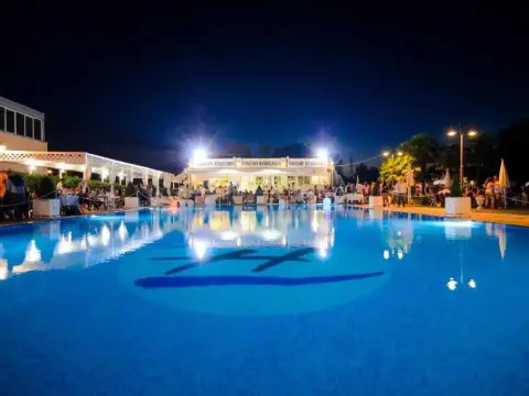 Zanhotel & Meeting Centergross - Photo 2