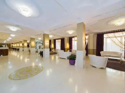 Zanhotel & Meeting Centergross - Photo 3