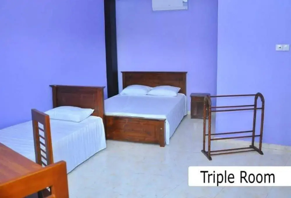 Omega Hotel & Motel - Photo 3
