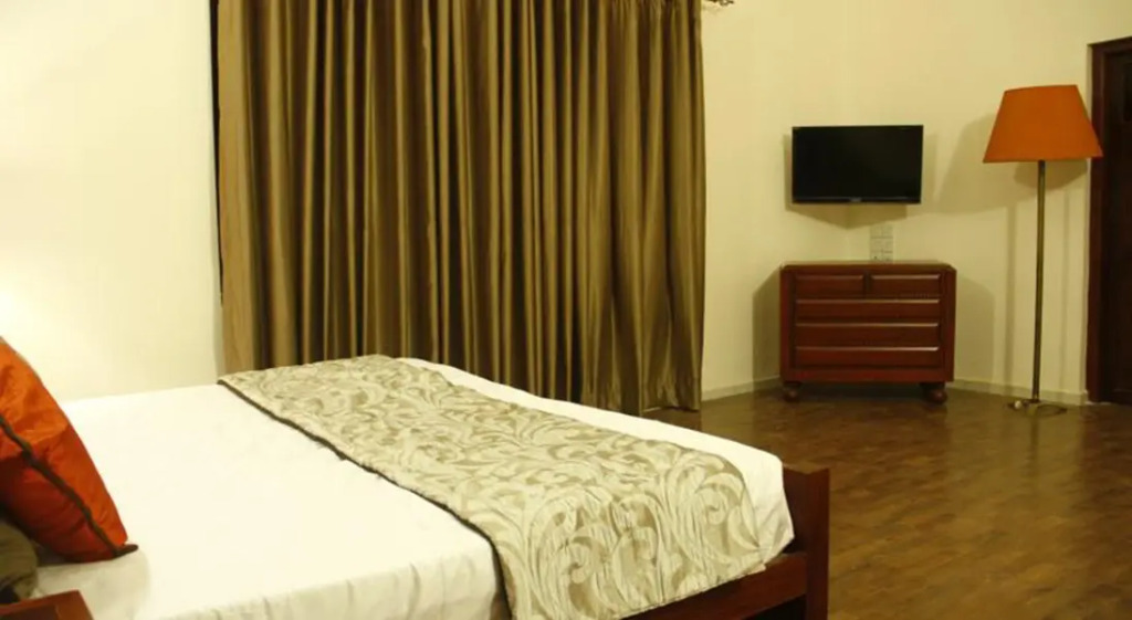 The Canes Boutique Hotel - Photo 3