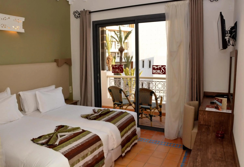 Borjs Hotel Suites & Spa - Photo 3