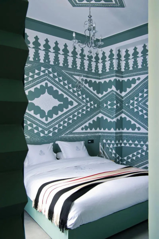 Riad Goloboy - Photo 4