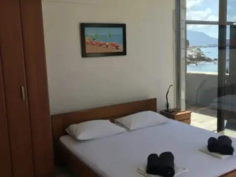 Apartments Red Beach - Photo 4