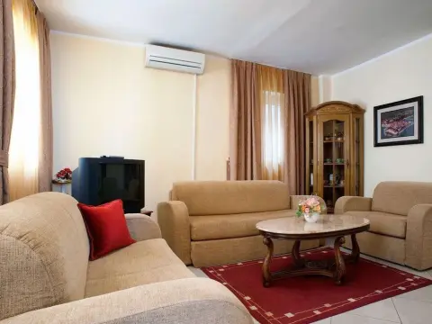 Apartments Vuksic - Photo 2