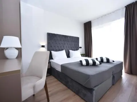 Deluxe 110 in Budva - фото 2