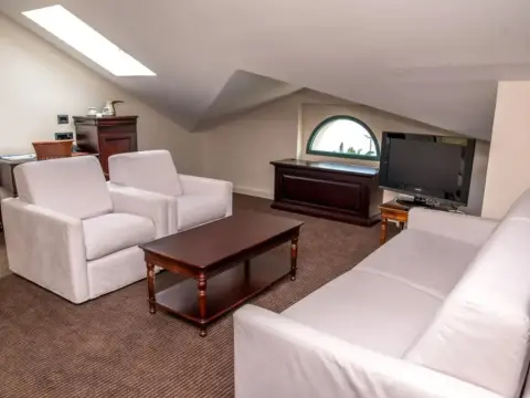 Hotel Astoria - Photo 4