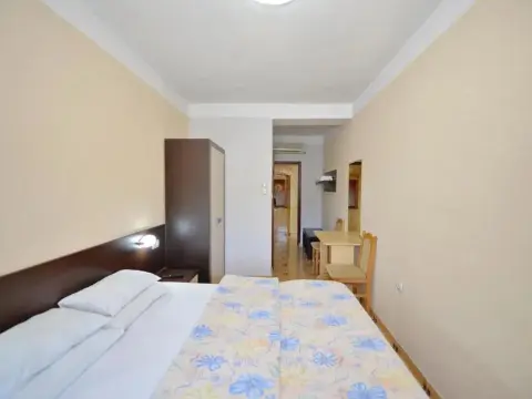 Pana-Eustahije 253 - Photo 3