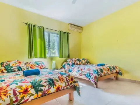 2 BR, Best Downtown Location, Sleeps 6! - Photo 3