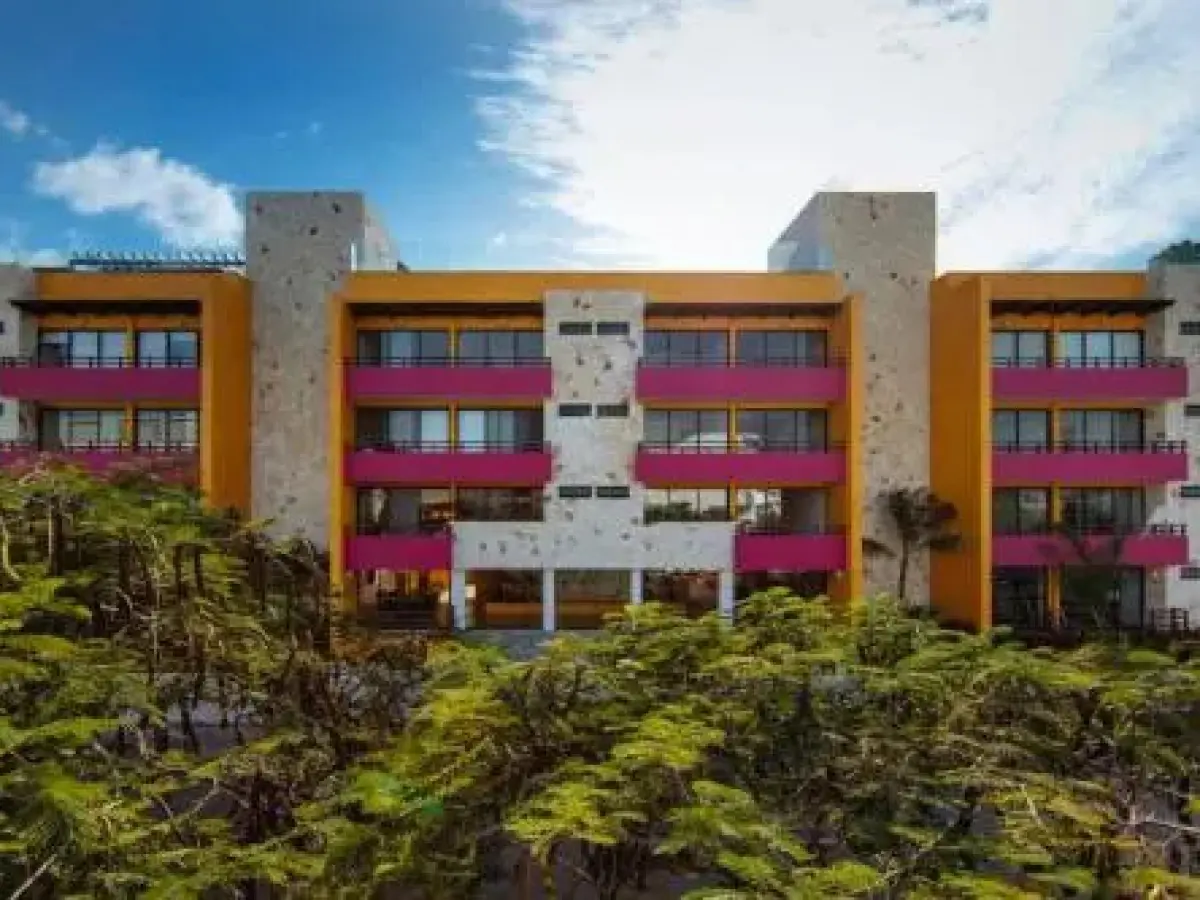 Amazing 2BR PH steps distance from the 5th Av by Happy Address