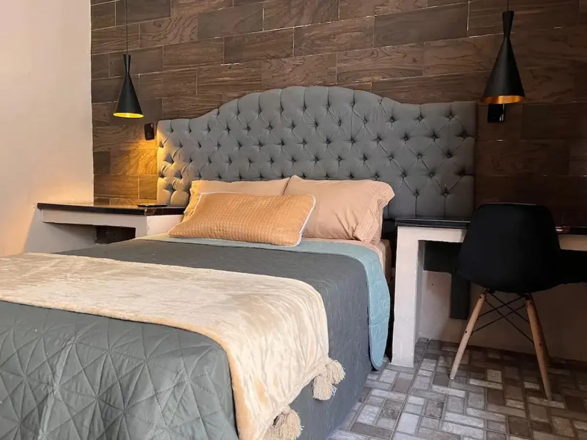 Black Tree Hotel Boutique