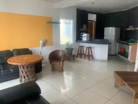 Bonobo Surf House - Photo 2